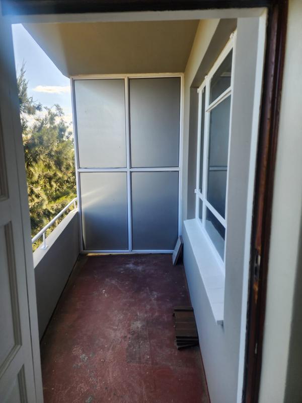 1 Bedroom Property for Sale in Somerset West Western Cape